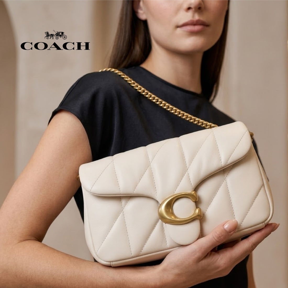 Women's Coach Shoulder Bag With Quilting